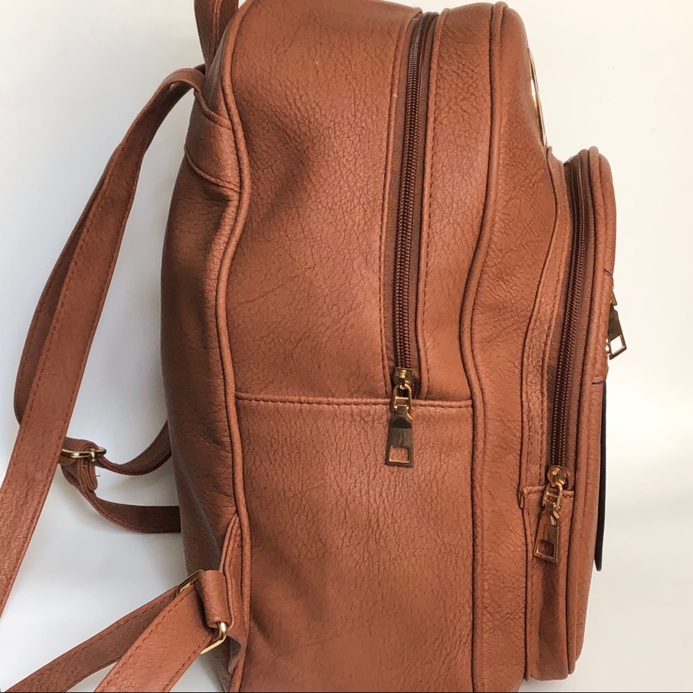 Fashion Backpack | Detailed Camel Vegan Leather - Picture 4 of 16